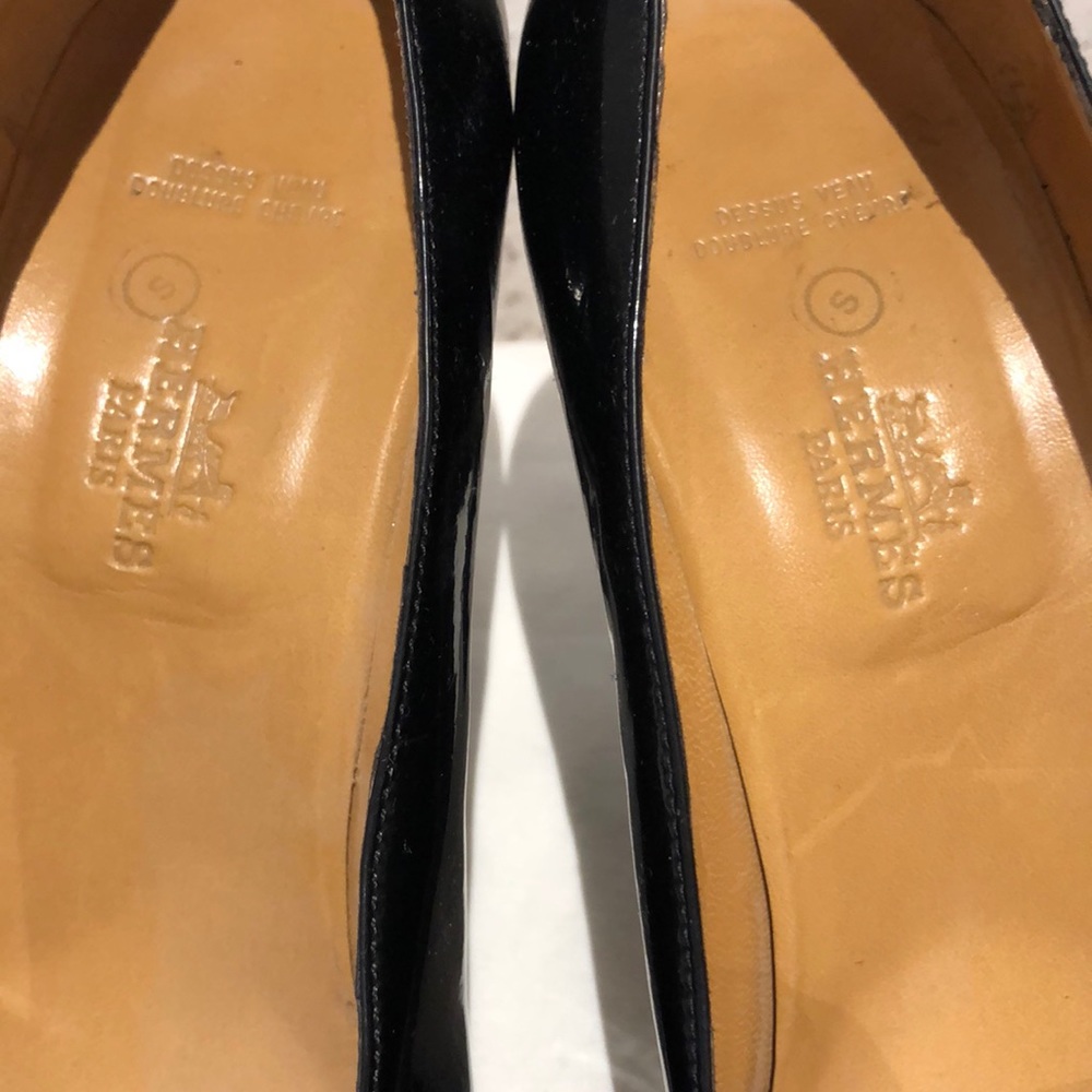 Heels - Picture 2 of 4